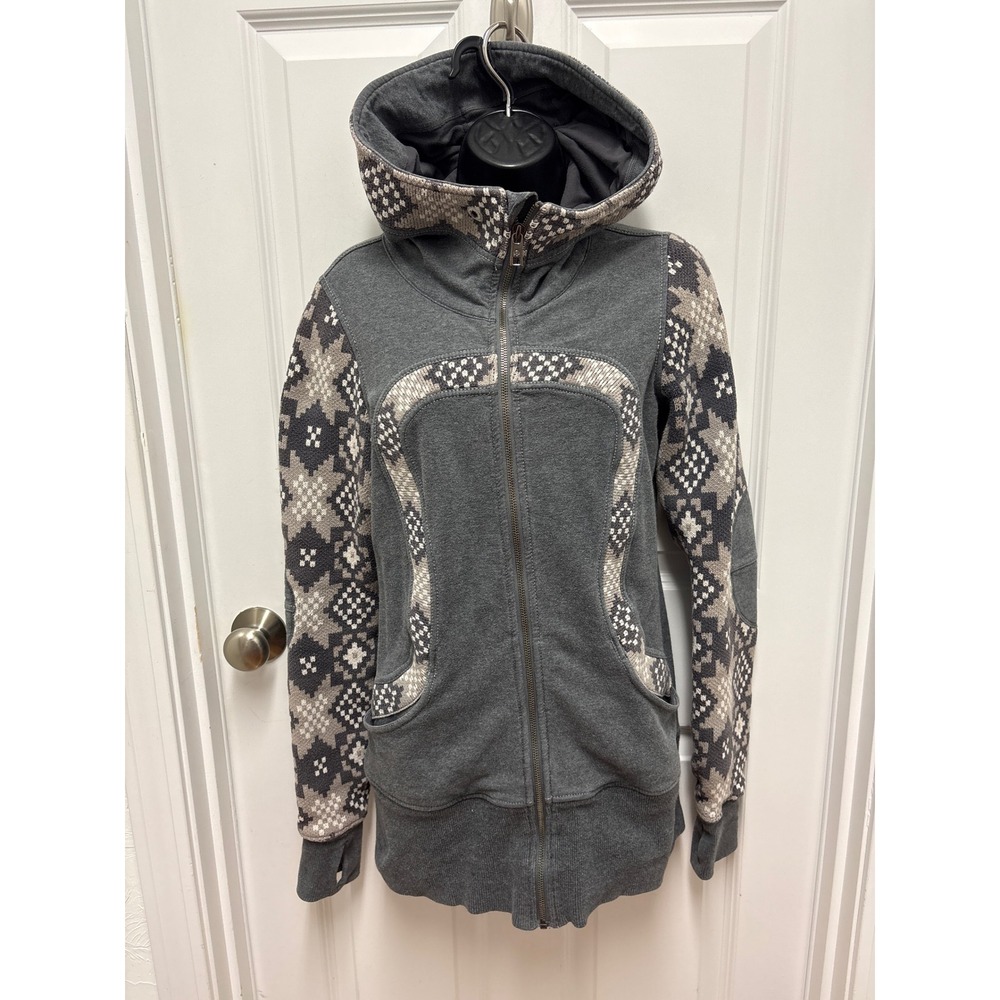 Lululemon Scuba Hoodie Full Zip Jacket Grey Fair Isle Snowflake Size 6